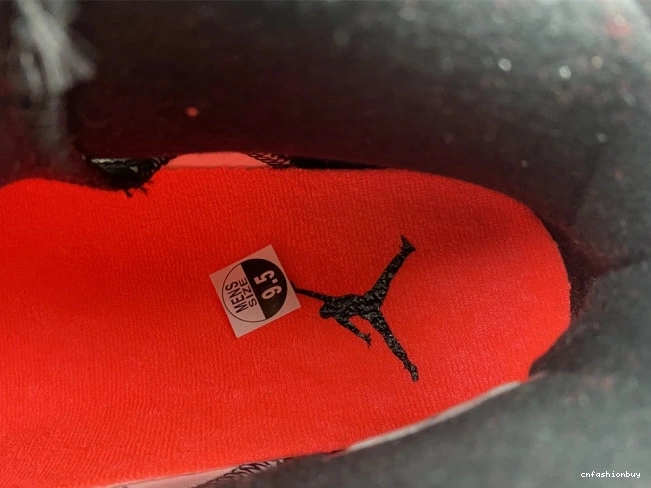6 384664-123 Infrared Retro Jordan (2014) White 1017